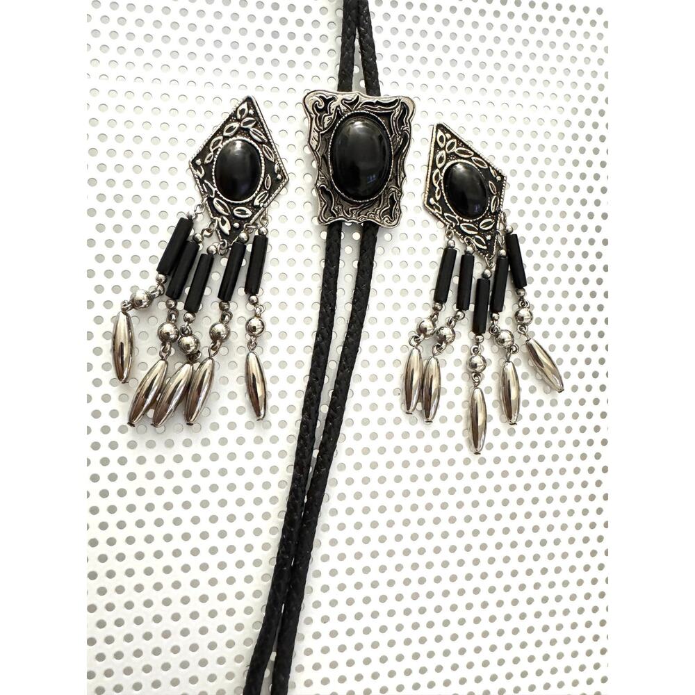 Bolo Tie Western Style by Tara Silver Black & Matching Pierced Earrings